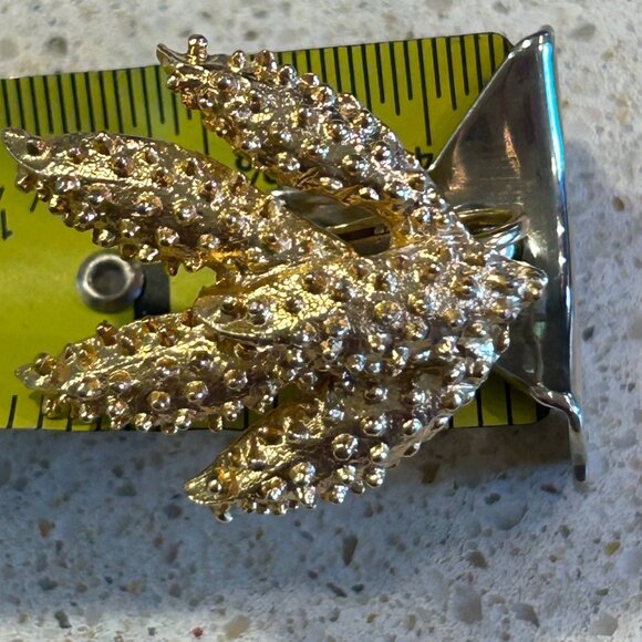 Vintage Sarah Coventry Brooch & Clip-On Earrings Set  Gold-Tone Wind Flower - Picture 12 of 16